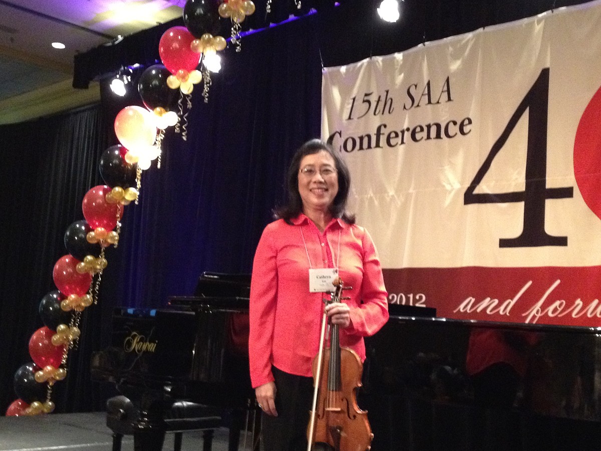 Cathryn Lee gives a session at the 2012 conference