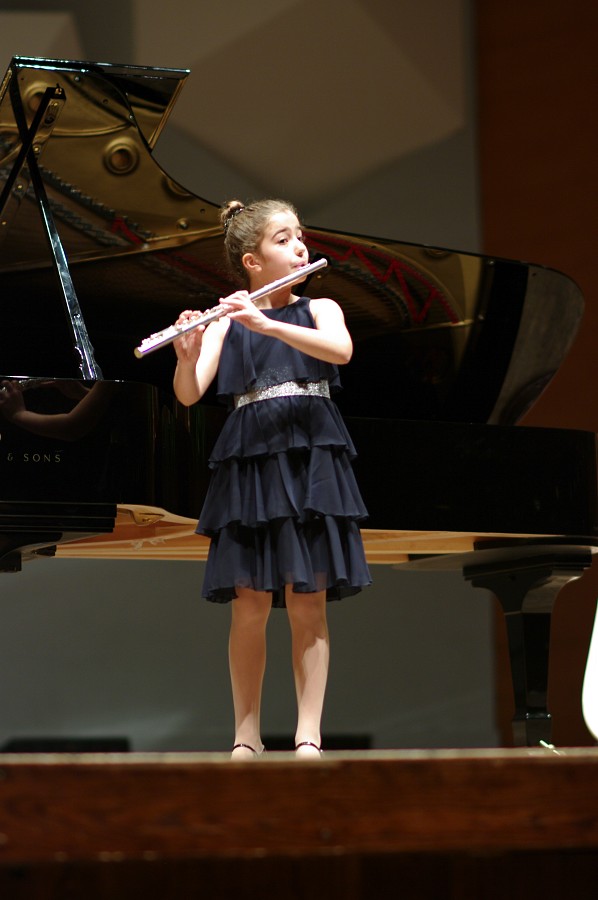 Nadira Novruzov performs in the Kaleidoscope Concert