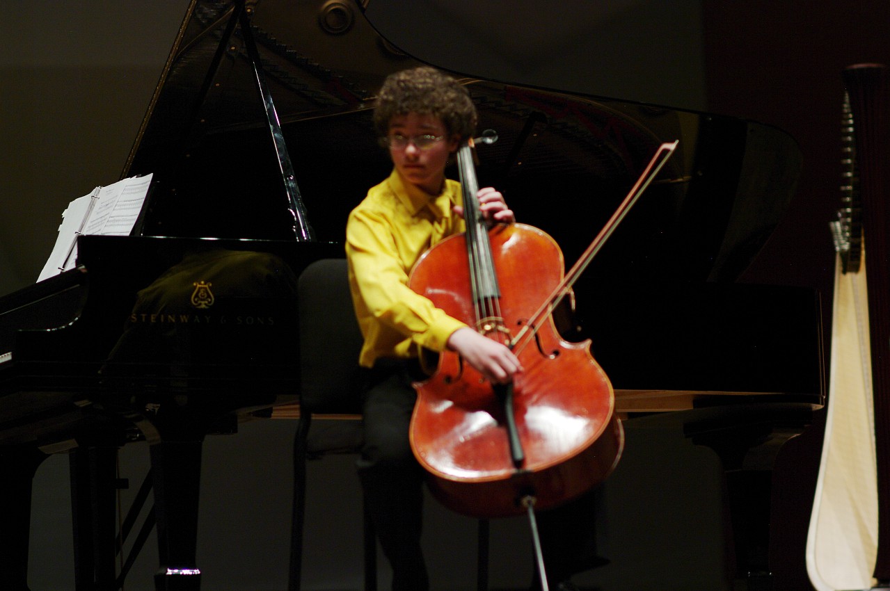 Johannes Gray performs Csardas in the Kaleidoscope Concert