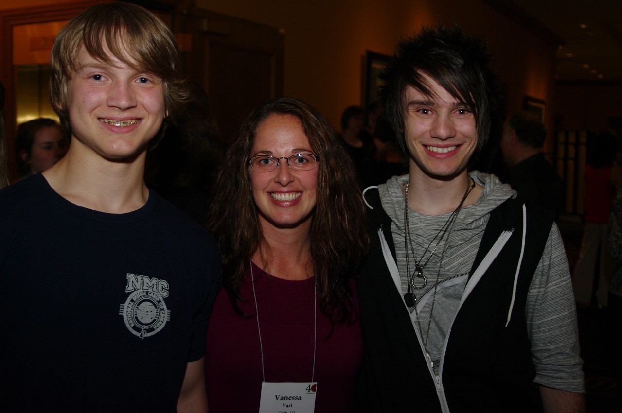 Vanessa Vari and students at the 2012 conference