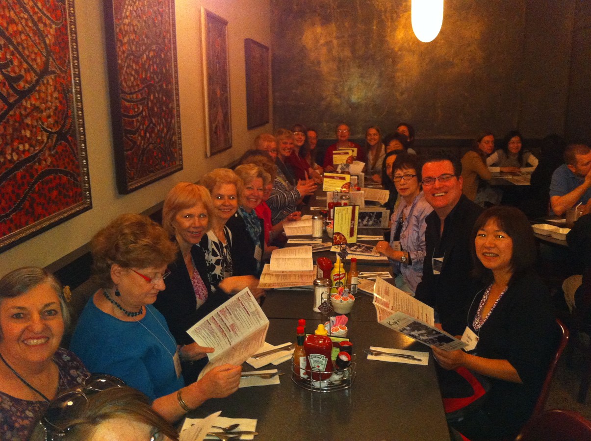 Pianist Lunch for Newcomers at Key’s at Foshay