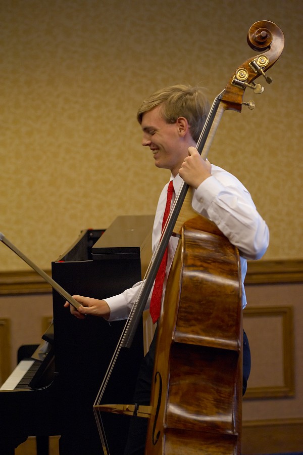 Bass student Alexander Willey of Utah in masterclass at the 2006 SAA Conference