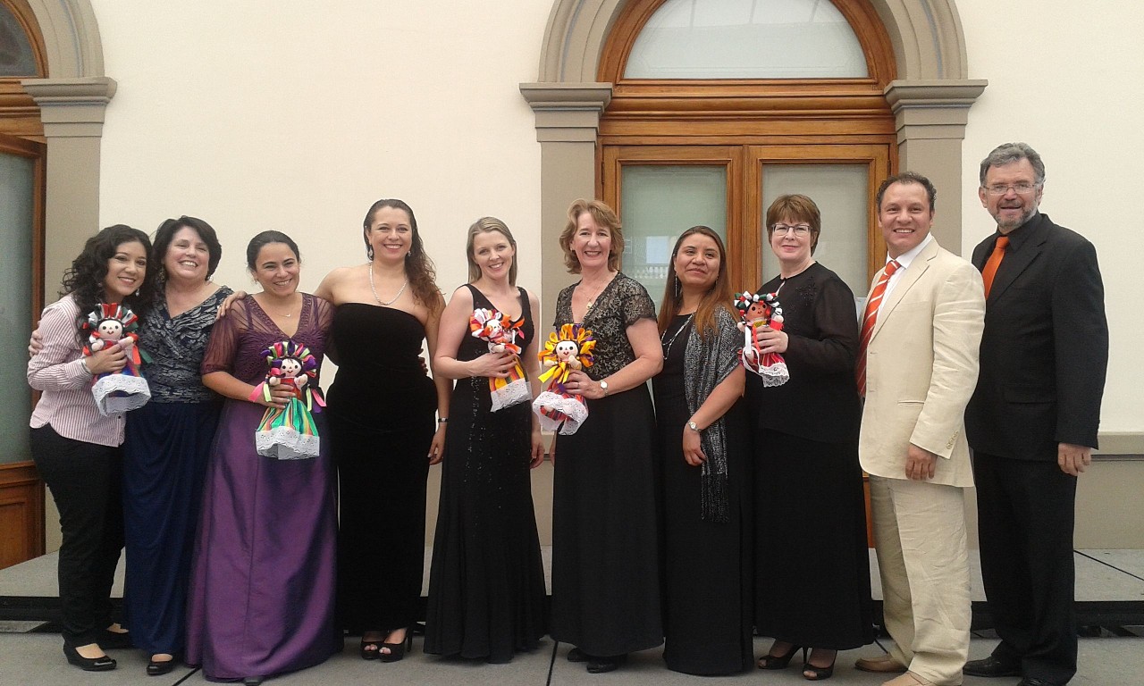 Participating teachers and teachers-in-training at the 12th International ‘Songs for Sharing’ Workshop:  Mexico City 2015