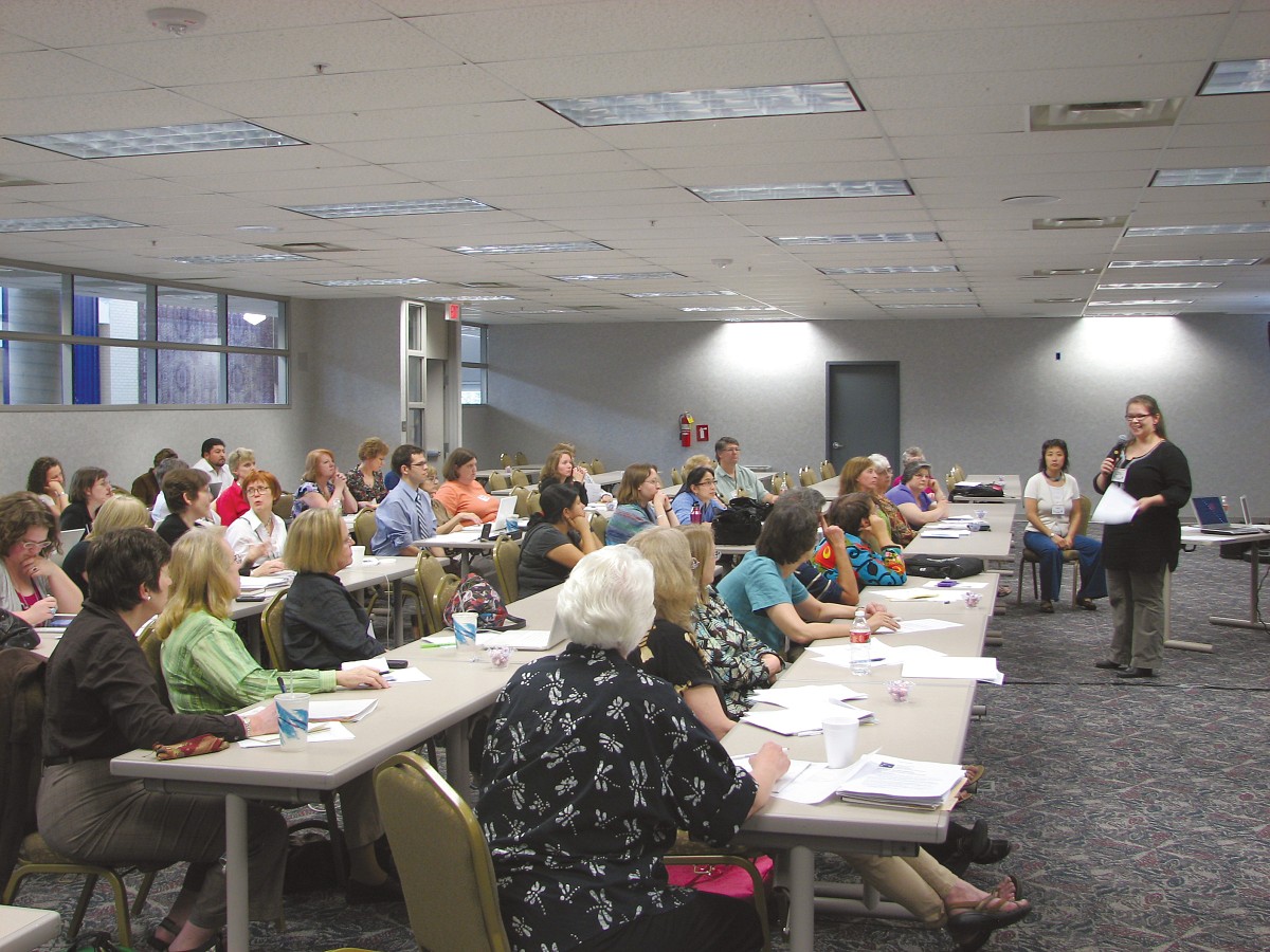 Sarah Montzka and Andrea Yun present on “Technology 101″ at the 2011 Leadership Retreat