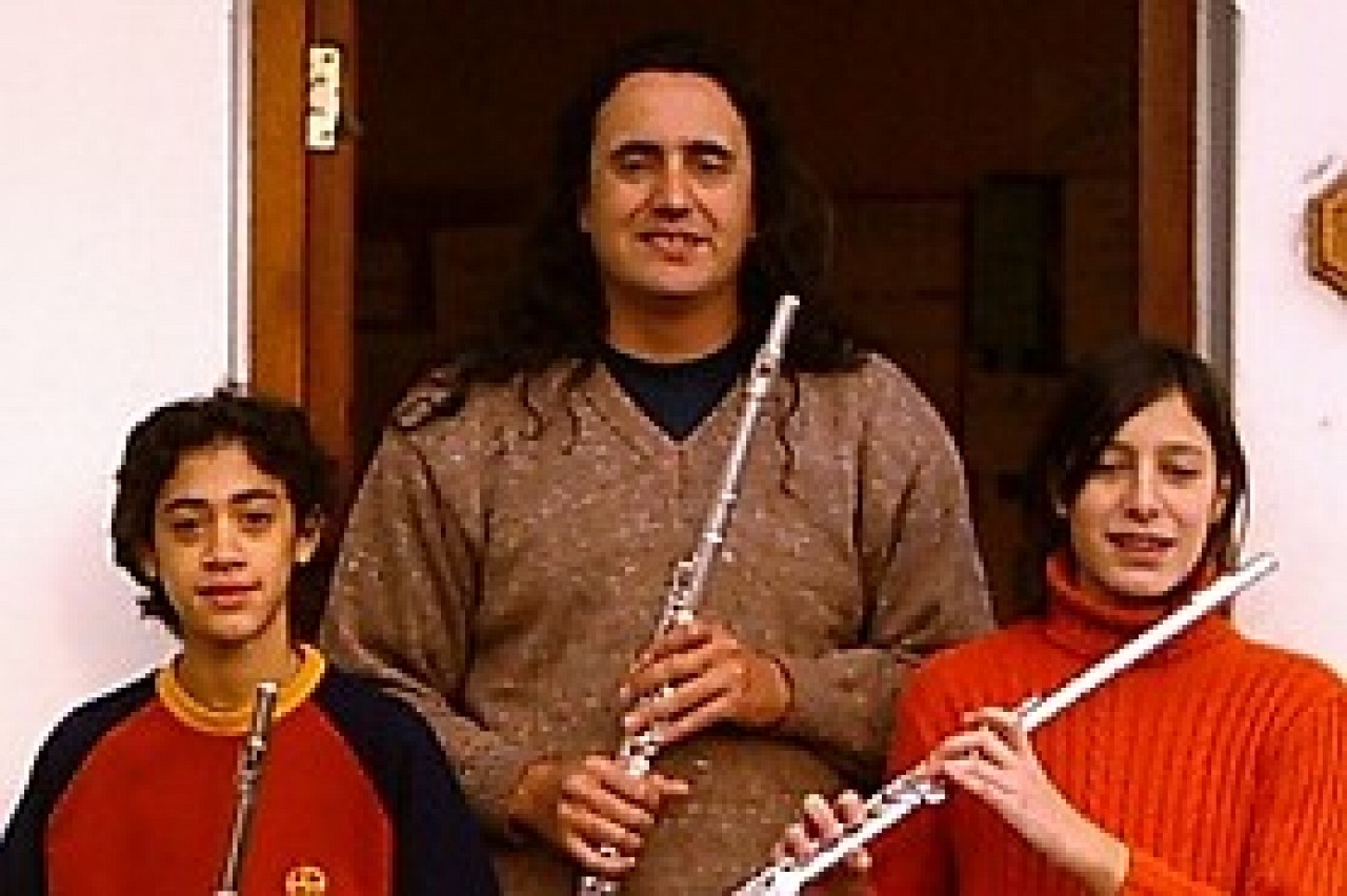 Fernando Formigo and students