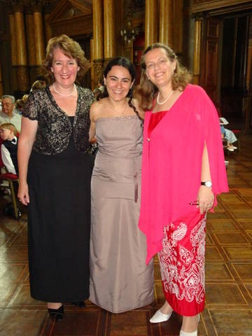 Katrina Pezzimenti, Analia Capponi-Savolainen and Dr. Päivi Kukkamäki just before the final concert of the 7th Suzuki Voice International workshop