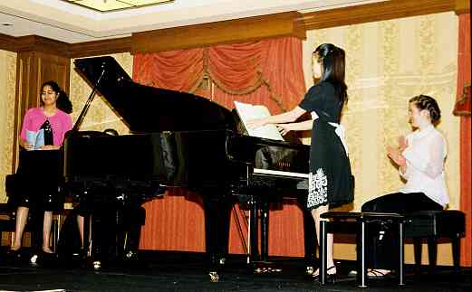 Student piano duo.