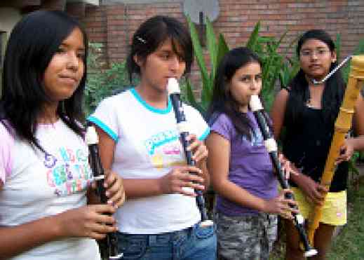 Recorder students from Peru