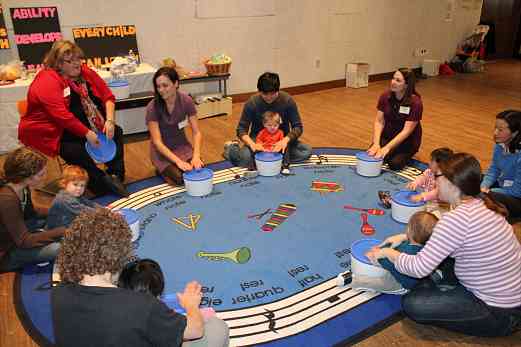 Suzuki Early Childhood Education Baby Class with Sharon Jones in Austin, TX, January 2012