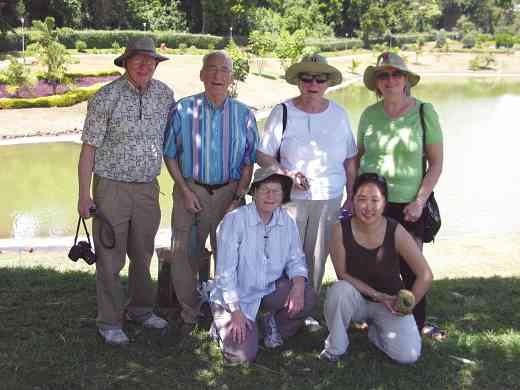 The American teachers visiting the campus of Kenyan Methodist university