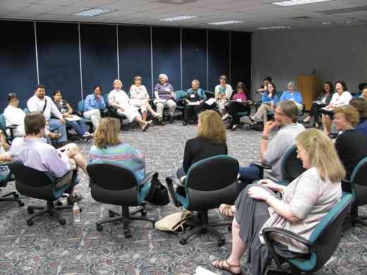 Whitney Reagan Kelley and Marilyn Kesler lead the Institute meeting at the 2011 Leadership Retreat