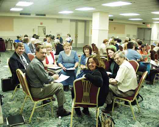 Frank Longay, Rick Mooney, Carol Tarr, Teri Einfeldt in a discussion group