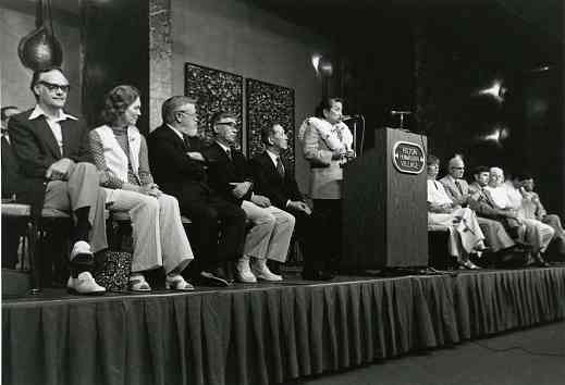 Dr. Shinichi Suzuki at a Conference (Hawaii, 1985)