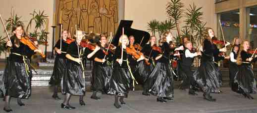 After two years of preparation, rocky Mountain Strings gives their concert in Turnout, Belgium