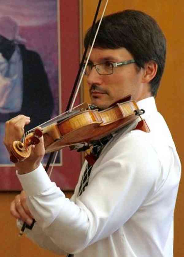 Nathan Sutter