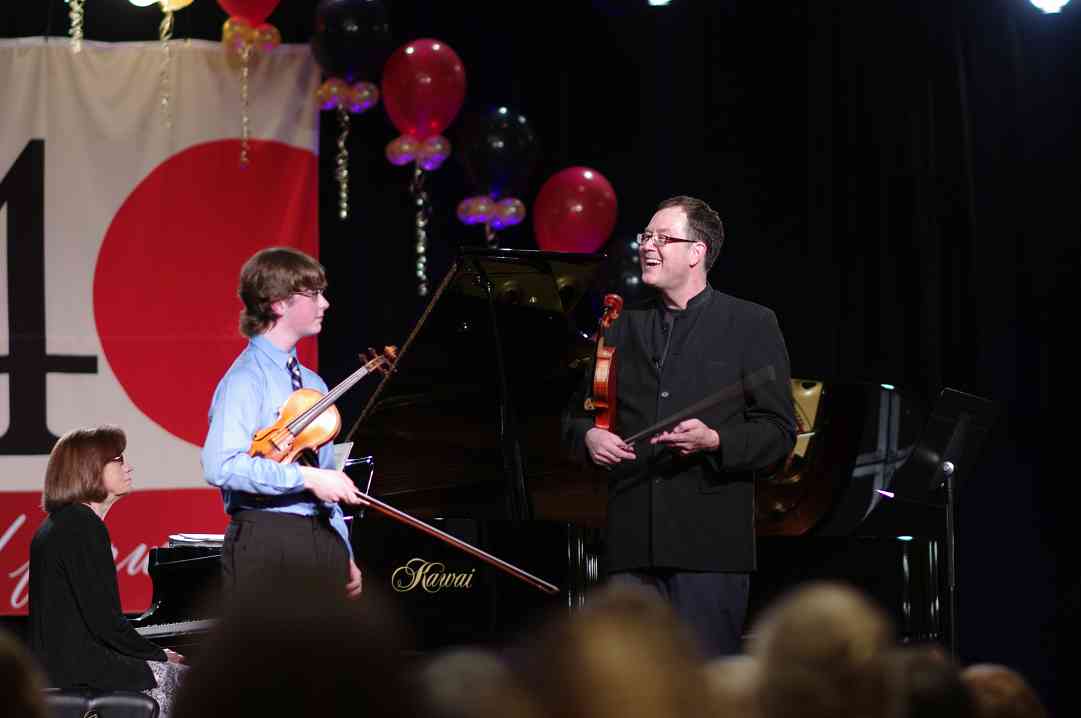 Violin master class with Brian Lewis