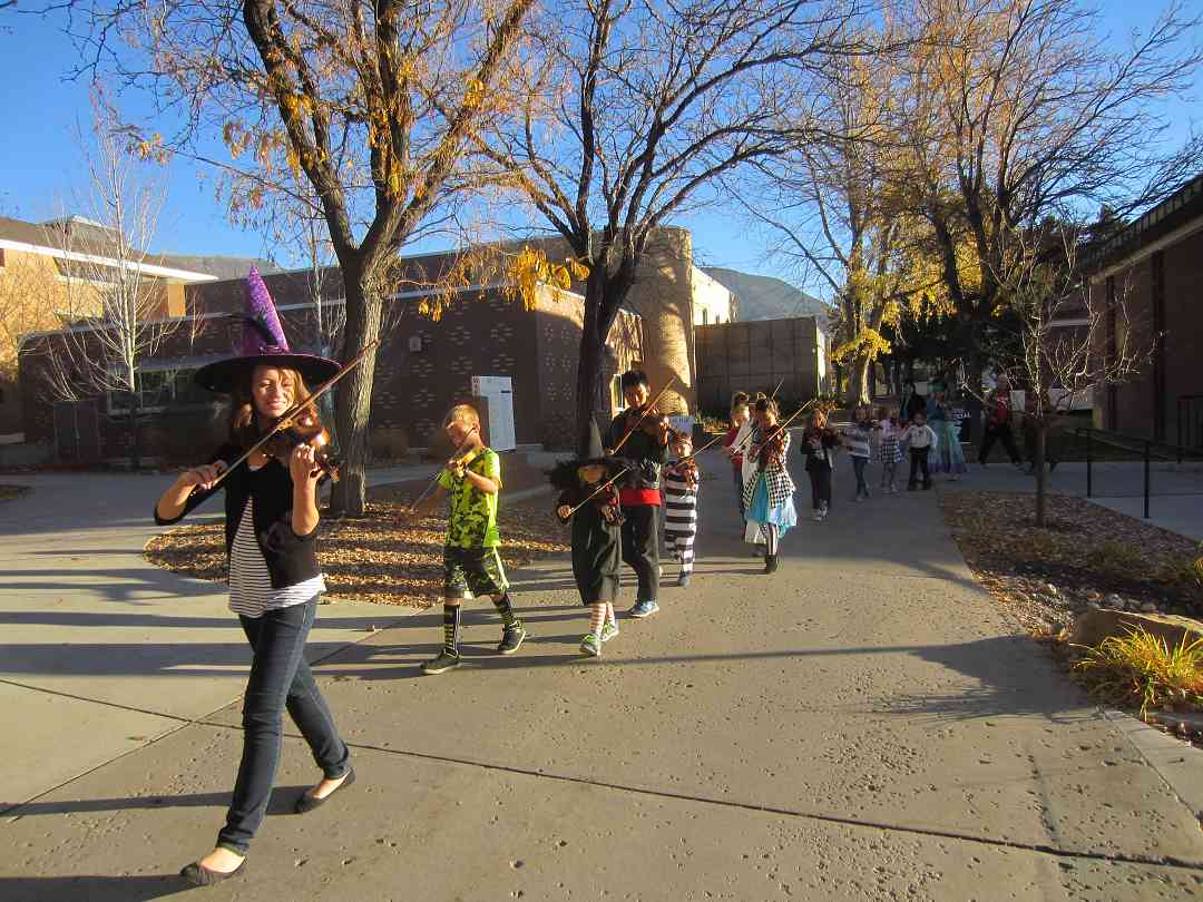 Twinkle Parade for Halloween