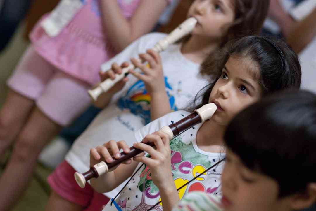 Recorder students in Brazil