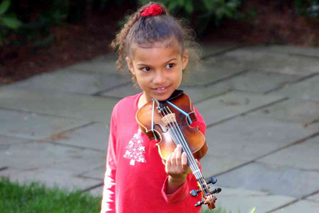 Violin student